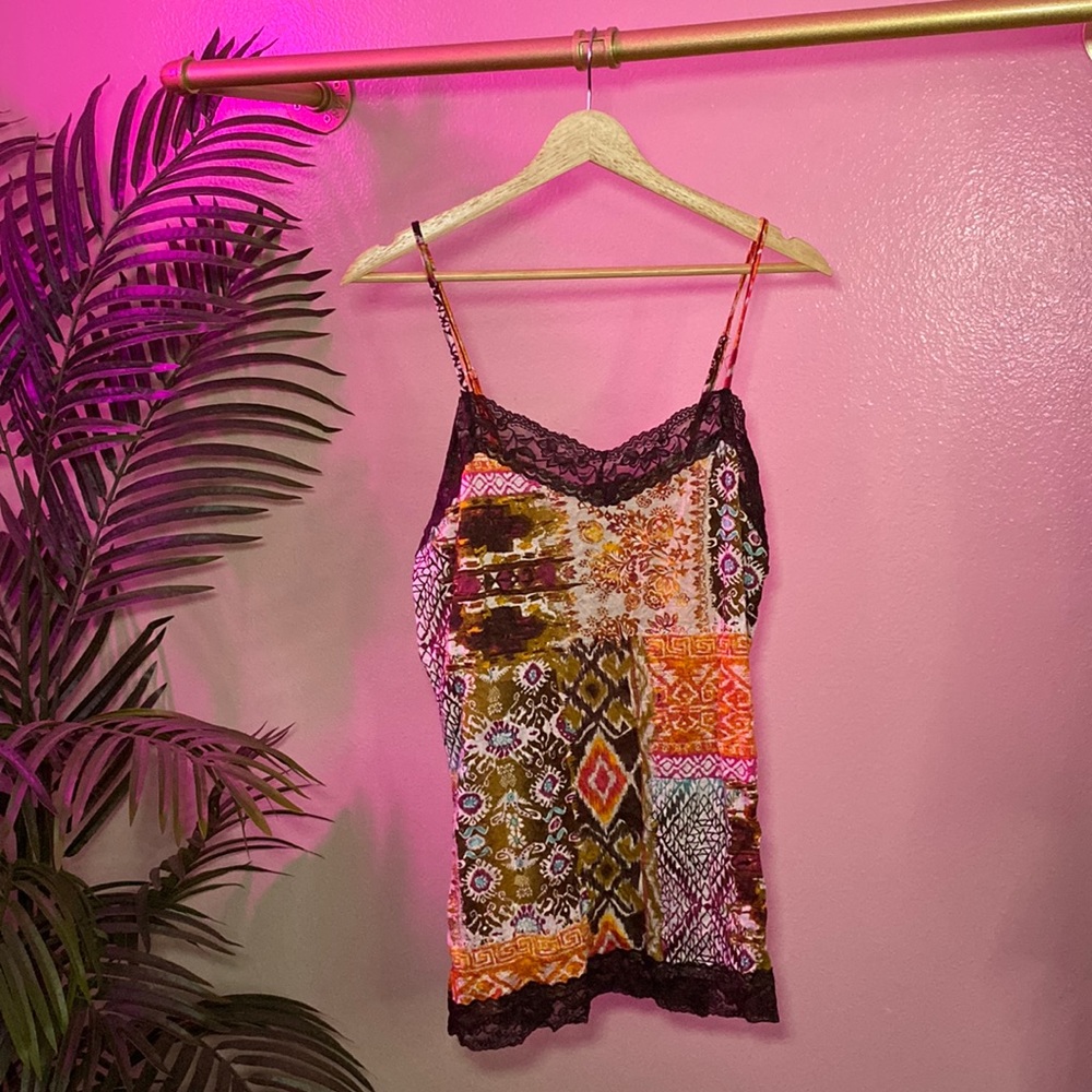 POUT - AZTEC PRINT LACE CAMI TOP